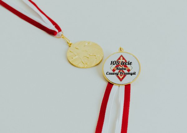 Pamiątkowy medal z okazji 105 - Lecia Klubu Czuwaj