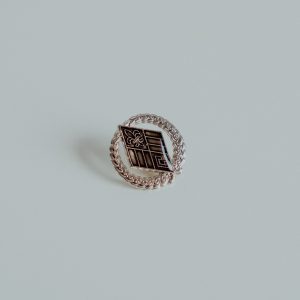 Kolekcjonerska przypinka "Nowe Otwarcie" 2022 | Srebrna